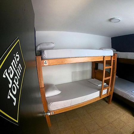 Rock Hostel ميديلين المظهر الخارجي الصورة